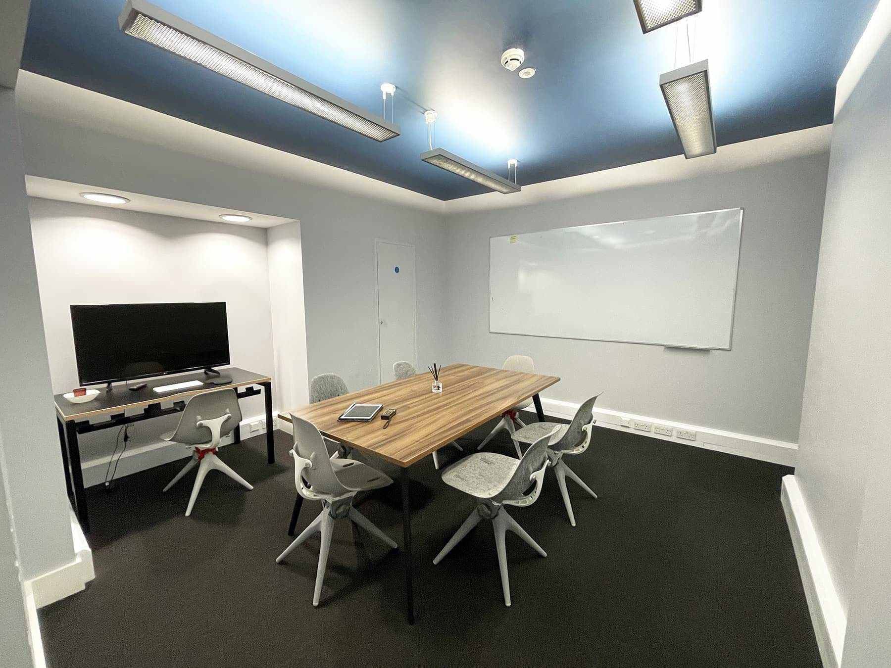 Meeting Room — Mainyard Studios - Hackney Central, Potters Bar