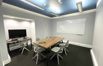 Meeting Room — Mainyard Studios - Hackney Central, Potters Bar