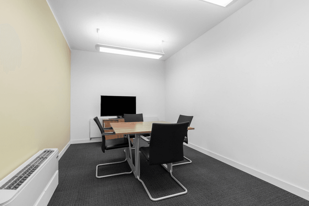 Regus Sevilla, Plaza Nueva, Meeting room CM 302, Seville