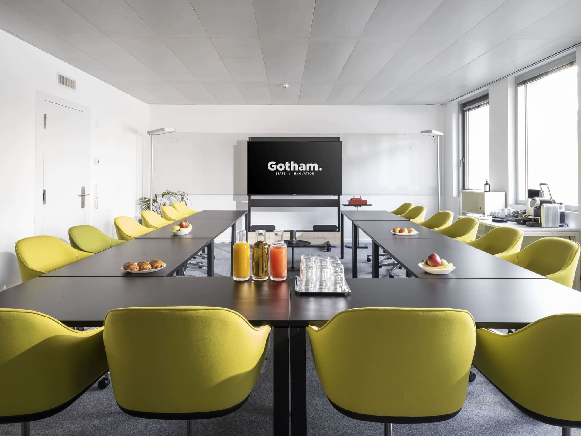 Salle de réunion Batman — Gotham Lausanne Flon, Lausanne