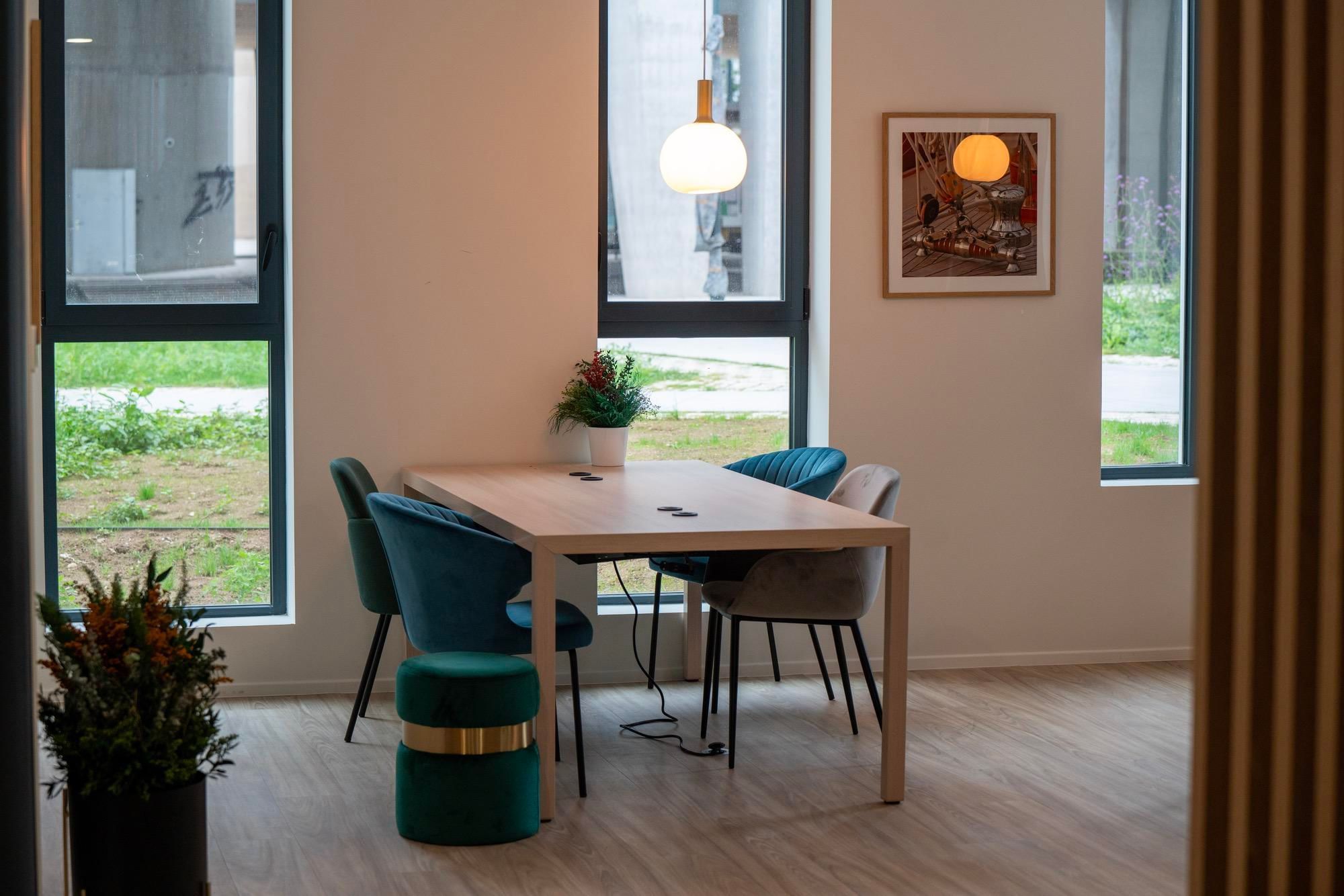 Salle 4 Personnes — Flex-O Rennes Digital Park, Cesson-Sévigné