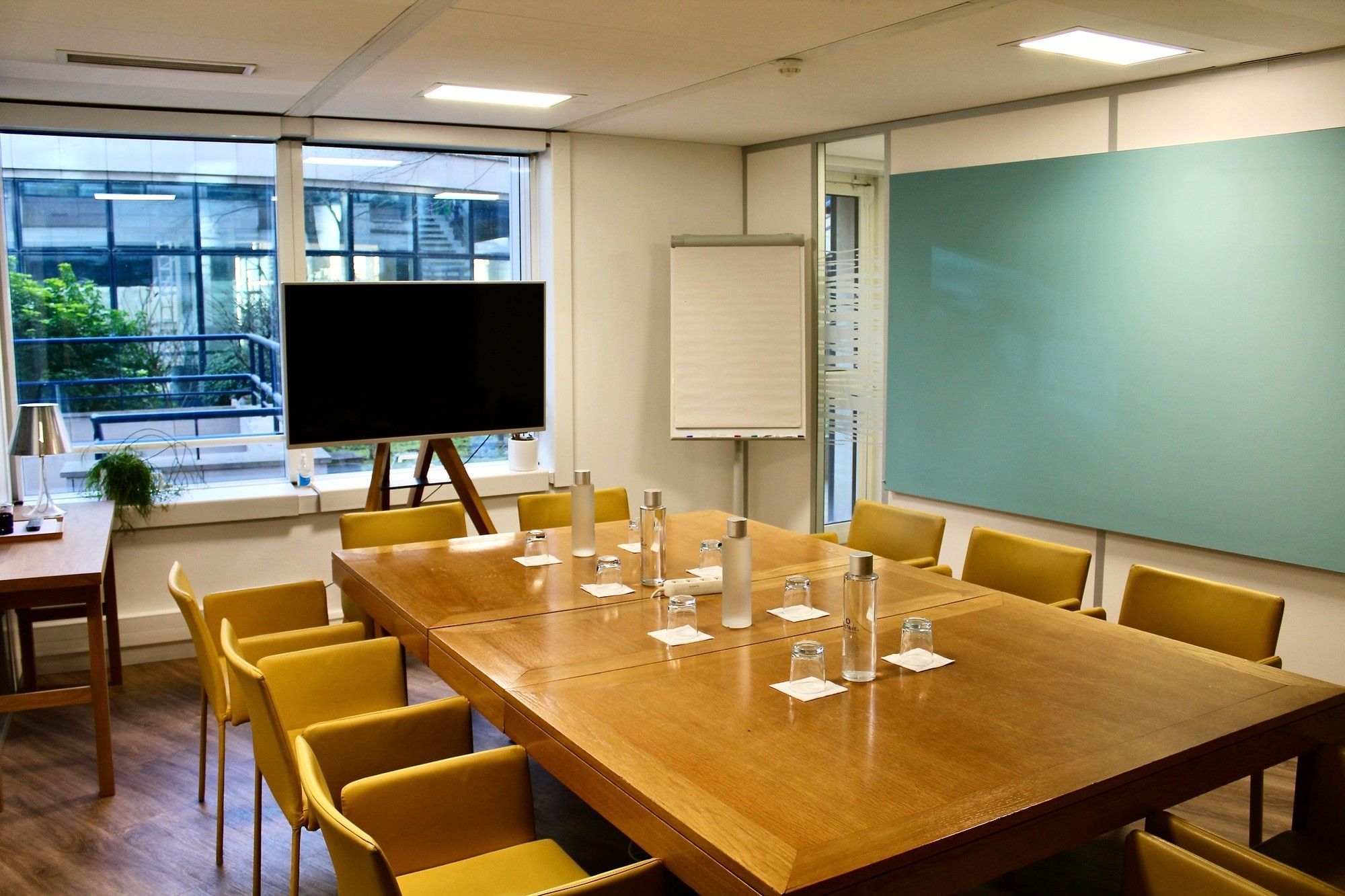 Salle de réunion 19m2 — Emergence Issy-les-Moulineaux, Issy-les-Moulineaux