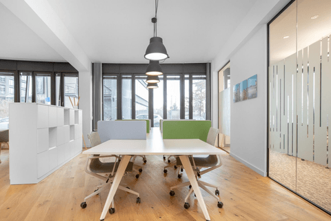Coworking day pass — Spaces LISBON, Spaces Marques de Pombal, Lisbon