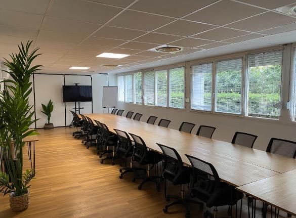 Salle 20 personnes — Bureaux & Co Bellegarde, Castelnau-le-Lez