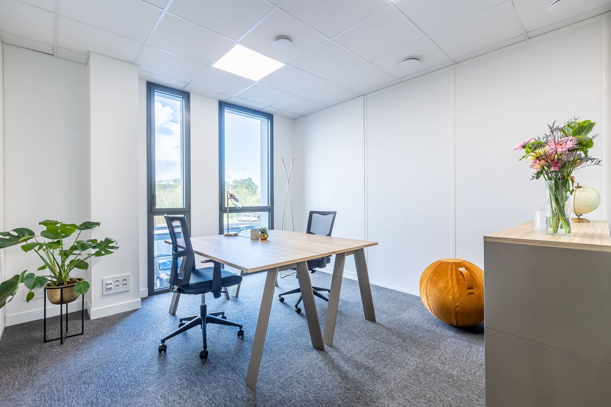 B20- Bureau privatif standard 2 postes — B'Coworker Angers Trélazé, Angers