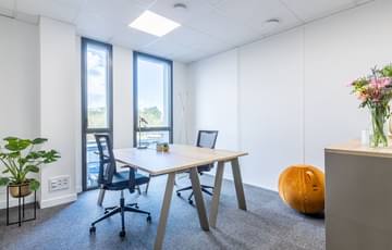 B20- Bureau privatif standard 2 postes — B'Coworker Angers Trélazé, Angers
