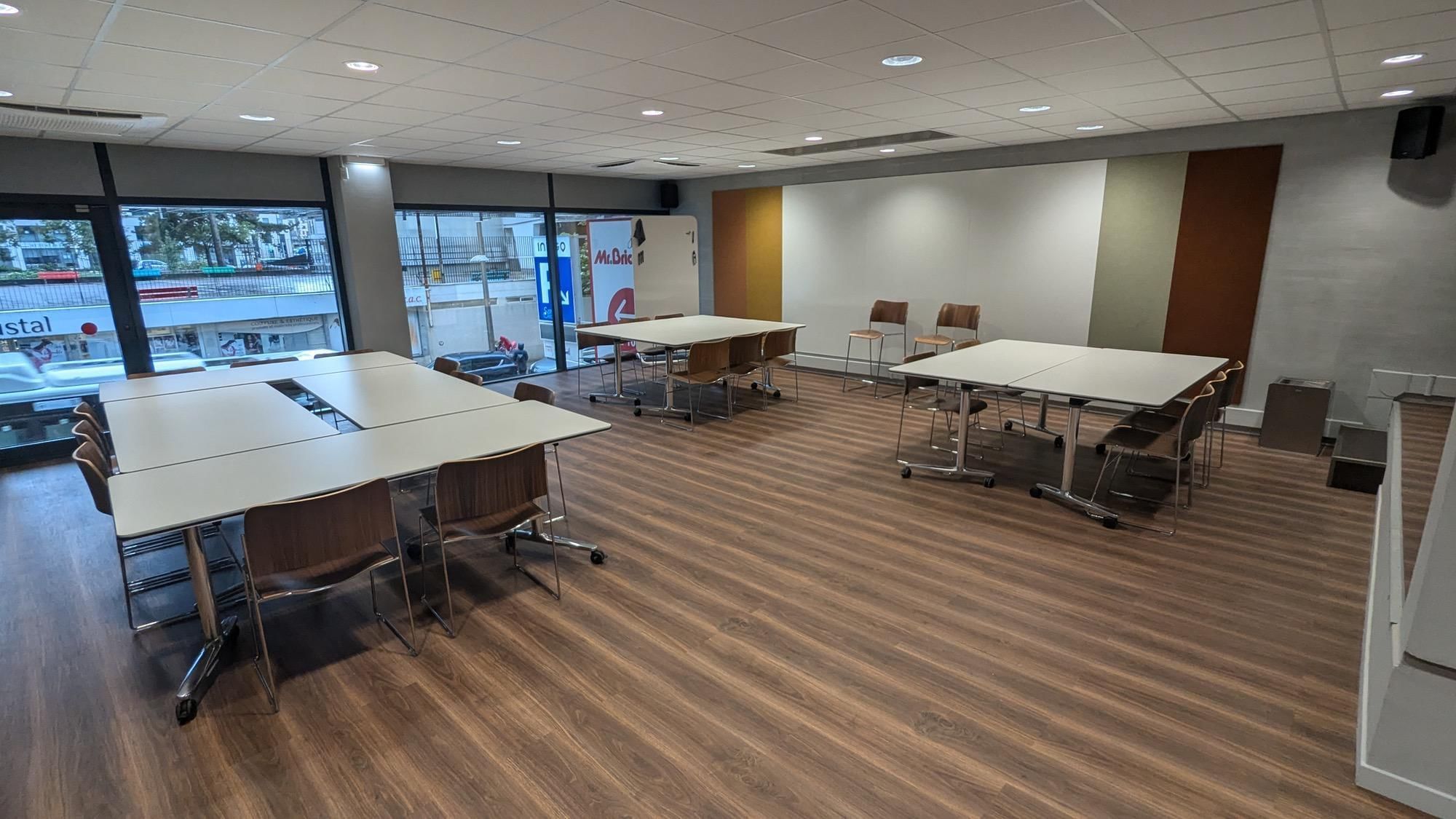 Salle de réunion 30 personnes — Palais Work, Nancy