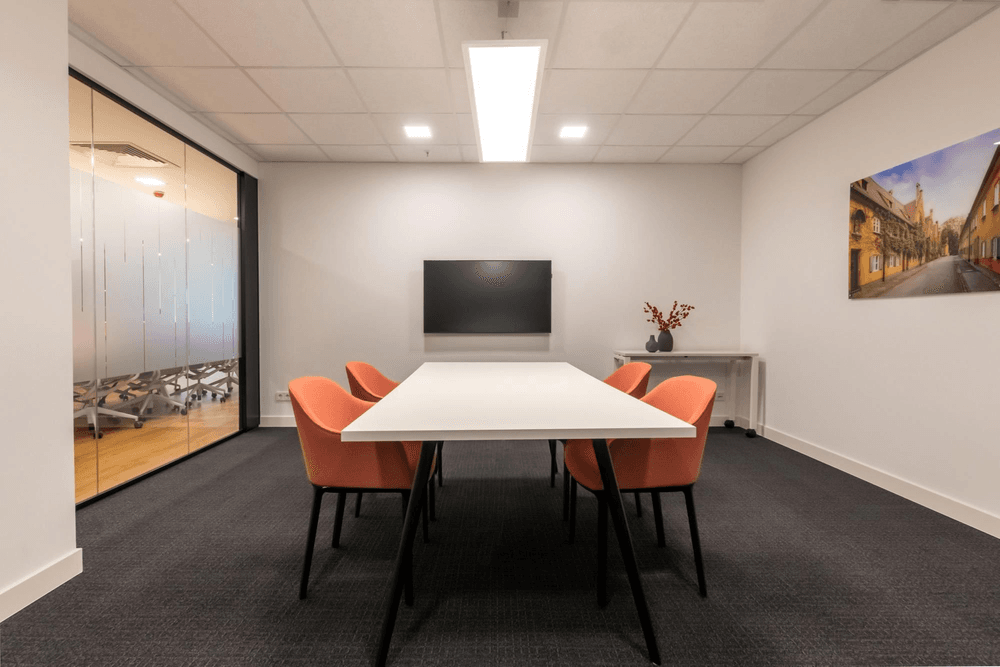 Spaces Bogota, Usaquén, Meeting room MR-102, Bogotá