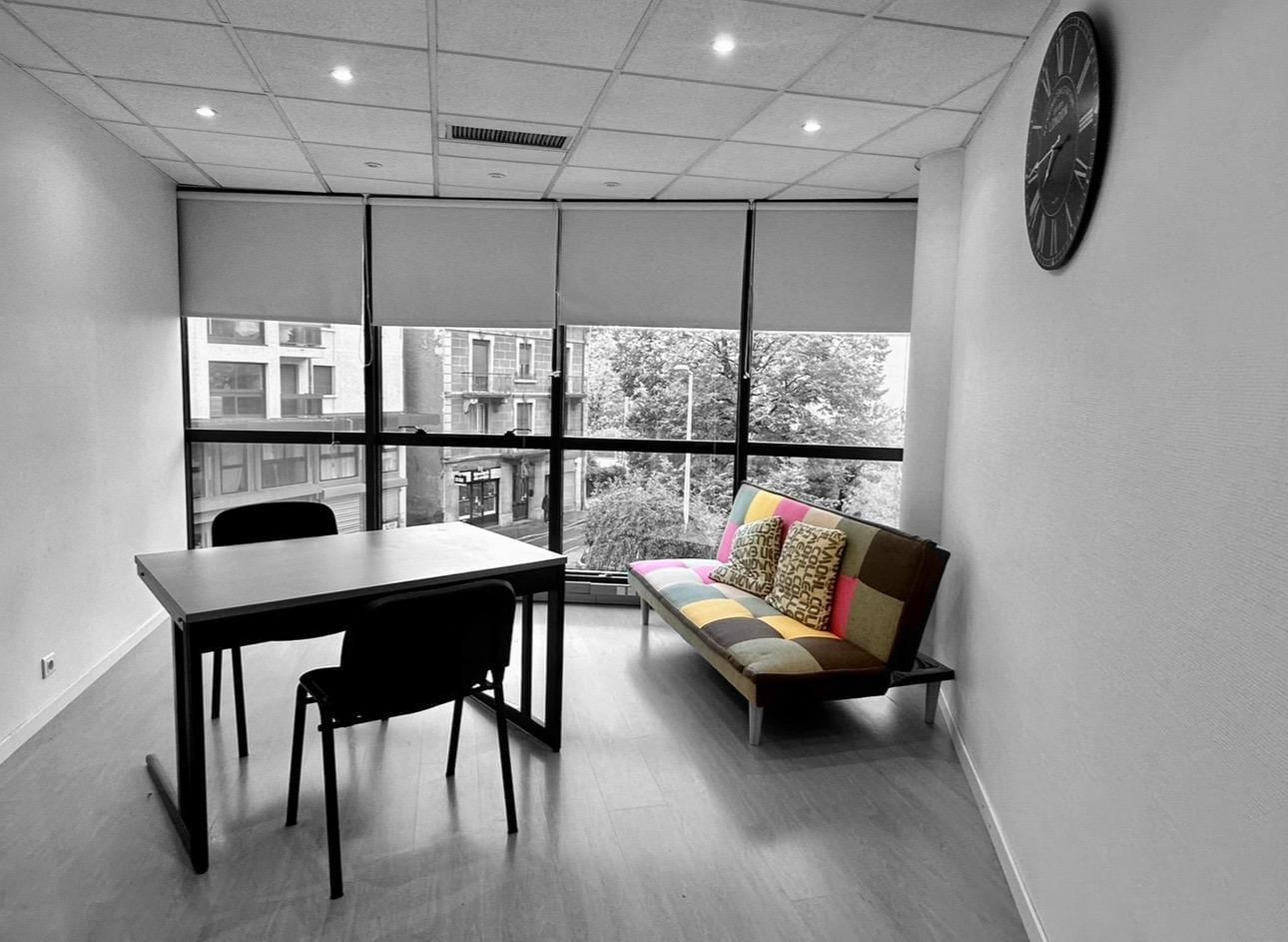 Bureau 1-2 personnes — Alpes Secrétariat, Genève