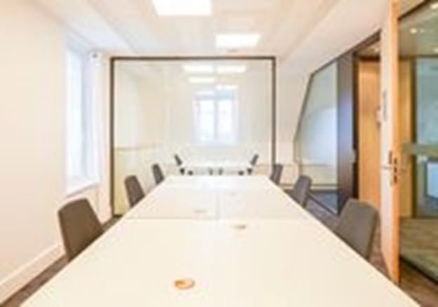 Bureau privatif 8 personnes — Wojo Saint-Lazare, Issy-les-Moulineaux