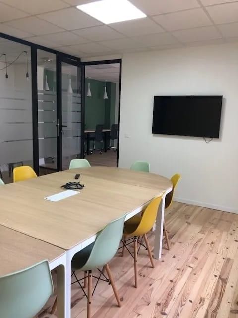 Salle de réunion 10 personnes — Espace 47, Angers