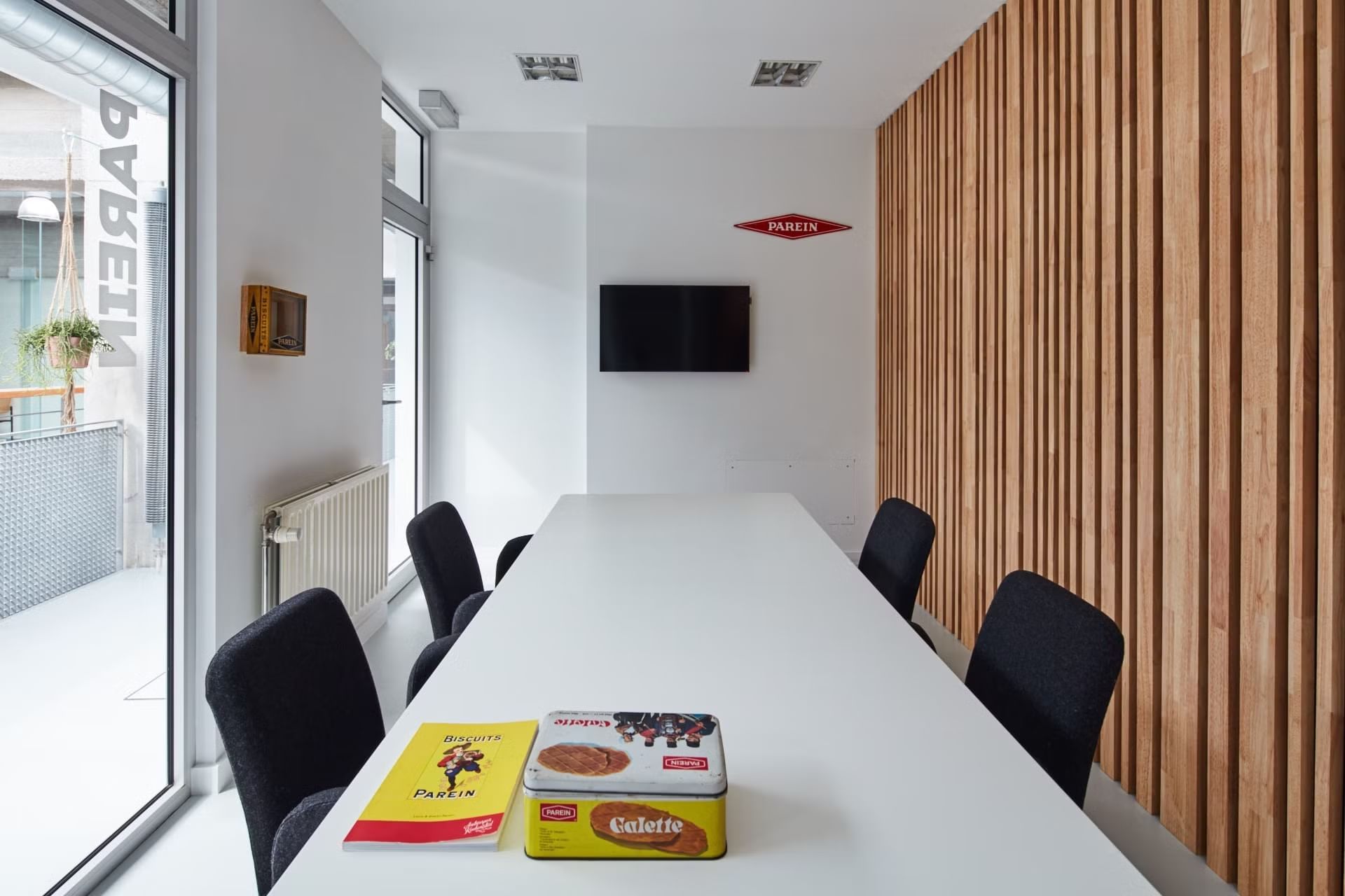 Vergaderzaal 1 (2 - 3 personen) — De Koekenfabriek, Antwerp