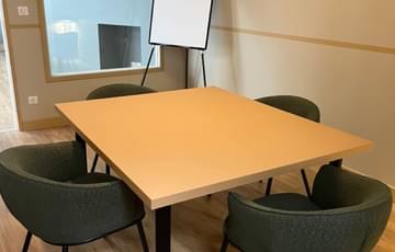 Le bureau 01 — Le Comptoir Général, Besançon