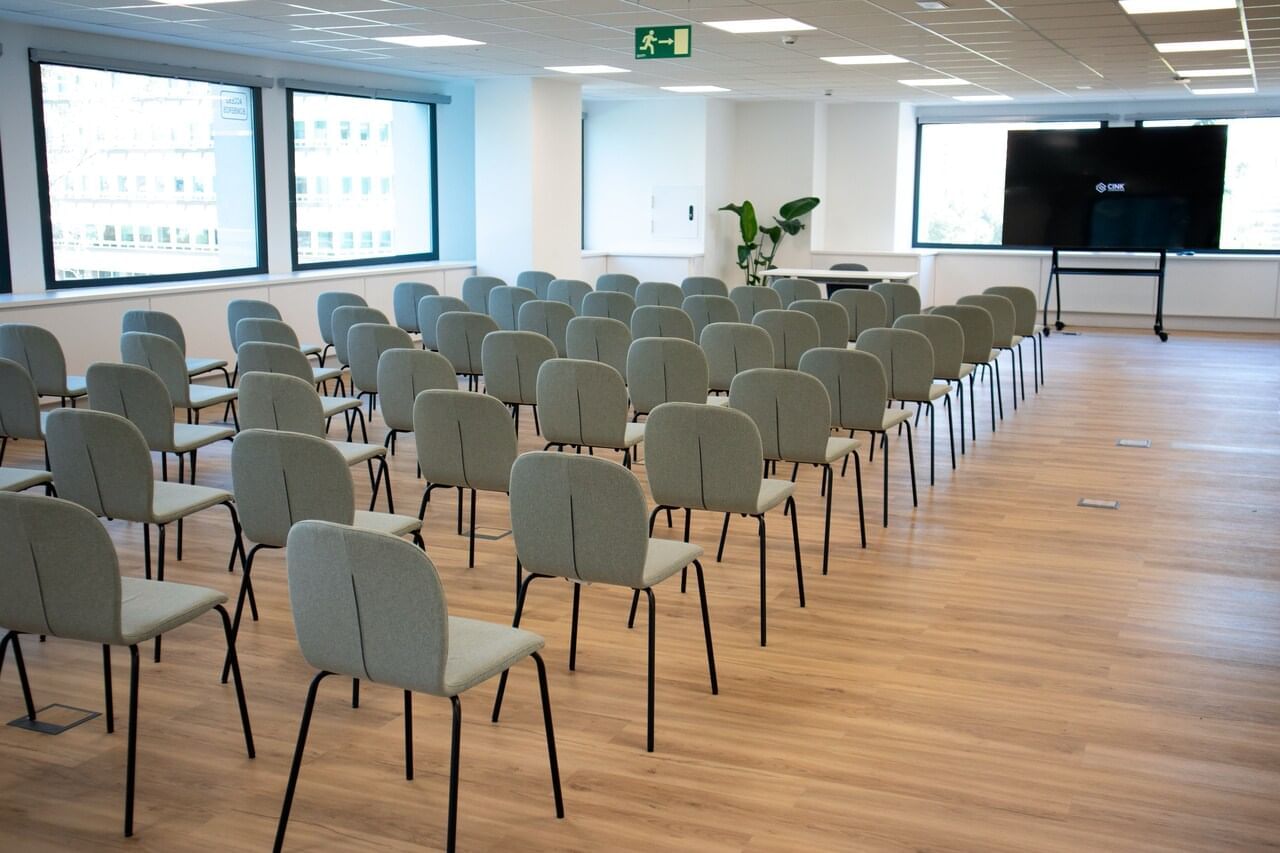 Sala de Reunion 6 — Cink Coworking Condesa de Venadito, Madrid