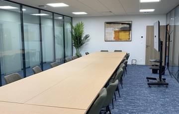 Salle 20 personnes — Bureaux & Co Cesson-Sévigné, Cesson-Sévigné
