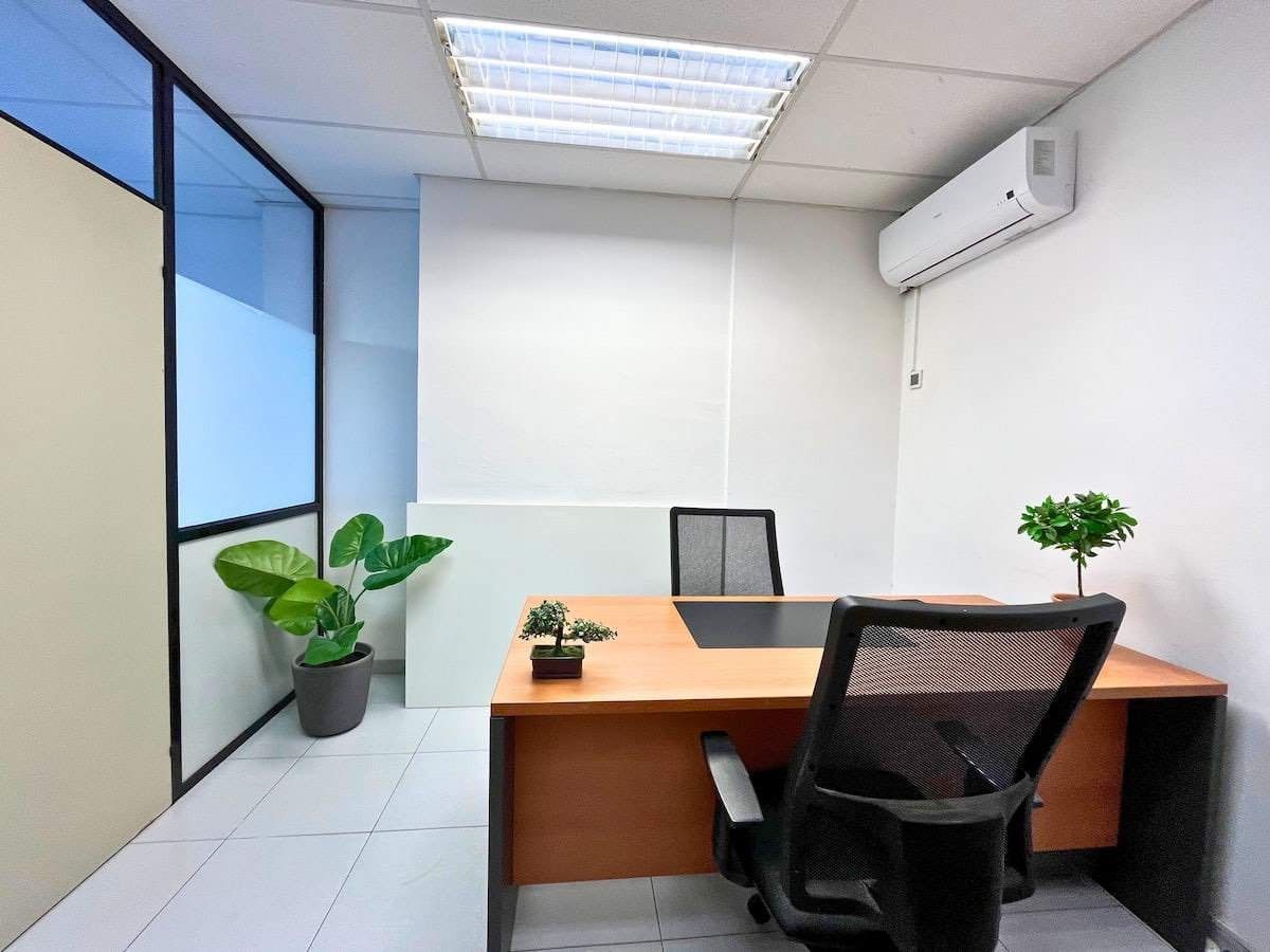 Despacho Privada 2 personas — CREC Letamendi 7, Barcelona