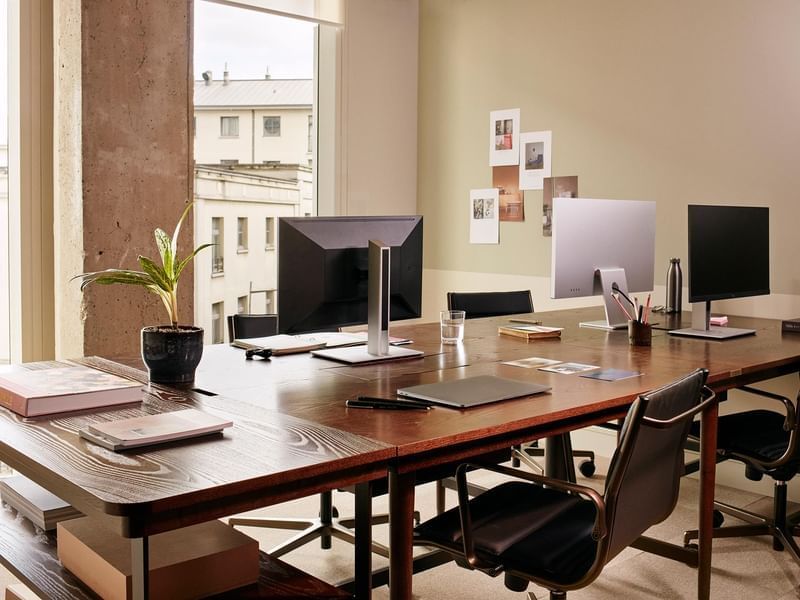 Private office for 1 person — Working From, Brussels