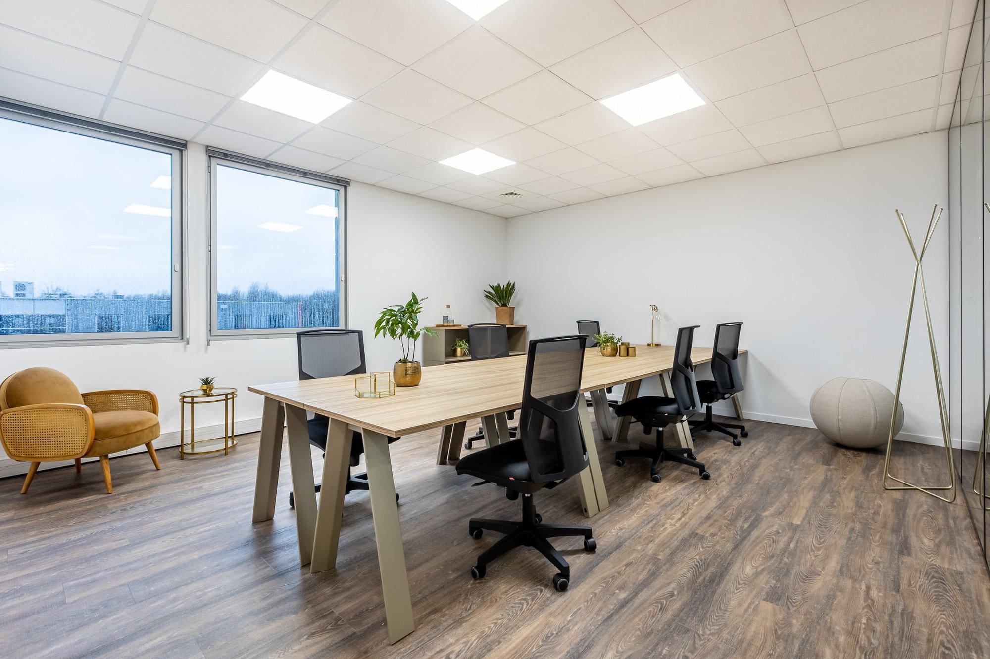 Poste en open space — B’CoWorker Villers-lès-Nancy, Nancy