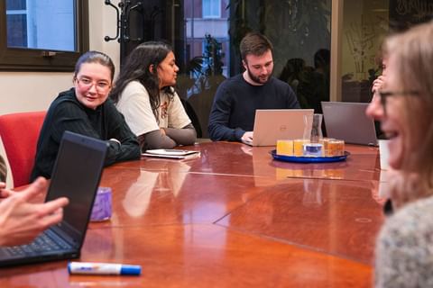 Salles de réunion — Espace de Coworking au Moule à Gaufres, Orléans