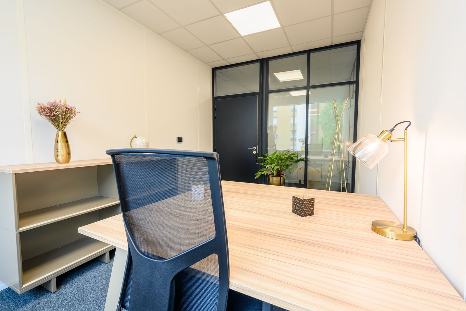Bureau B24 pour 2 postes — B'CoWorker Dijon, Dijon