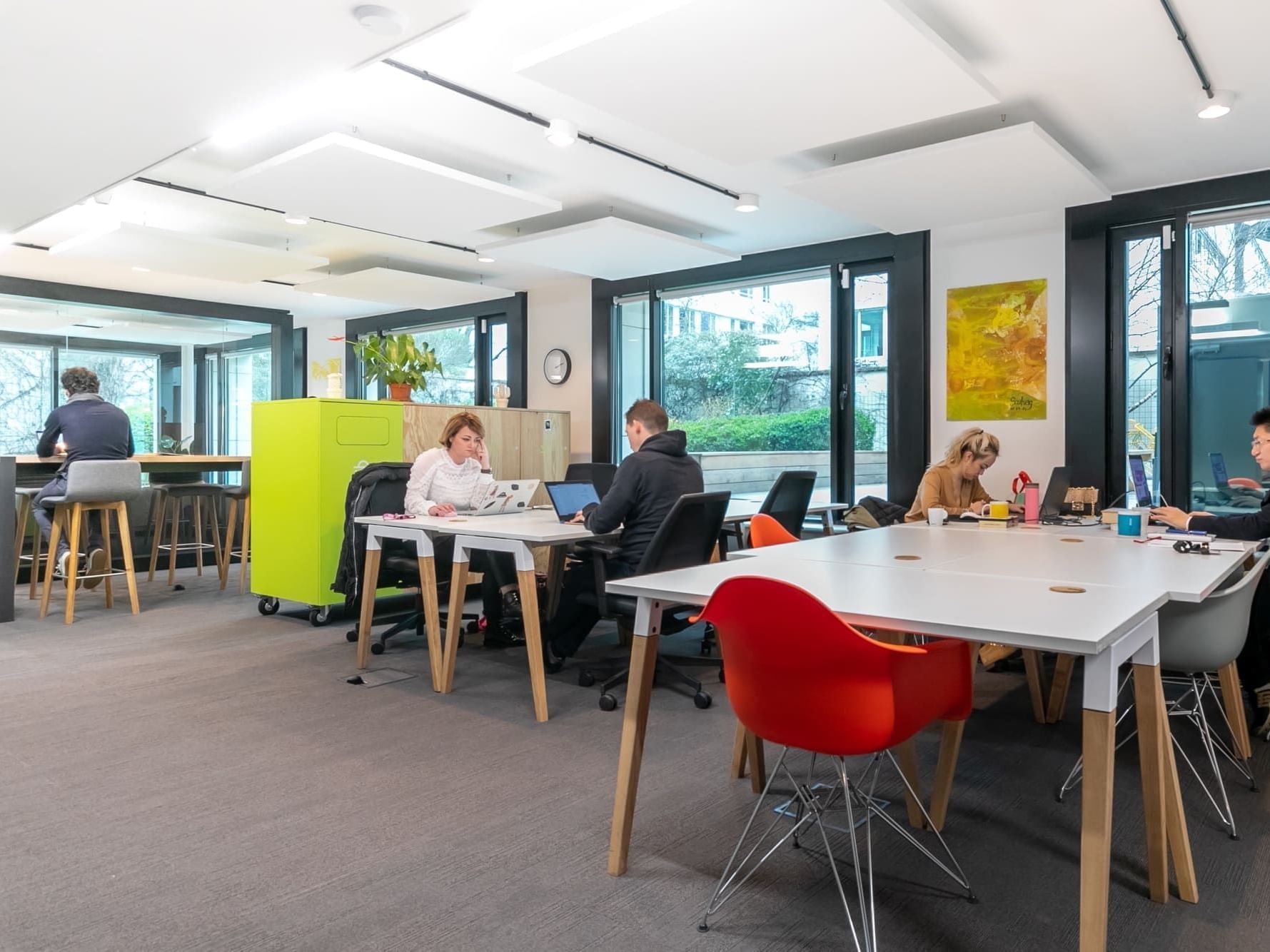 Accès Coworking Open Space — Wojo Neuilly-sur-Seine, Neuilly-sur-Seine
