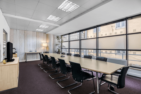 Meeting rooms — Regus QC, Verdun - Pl Du Commerce, Brossard, QC