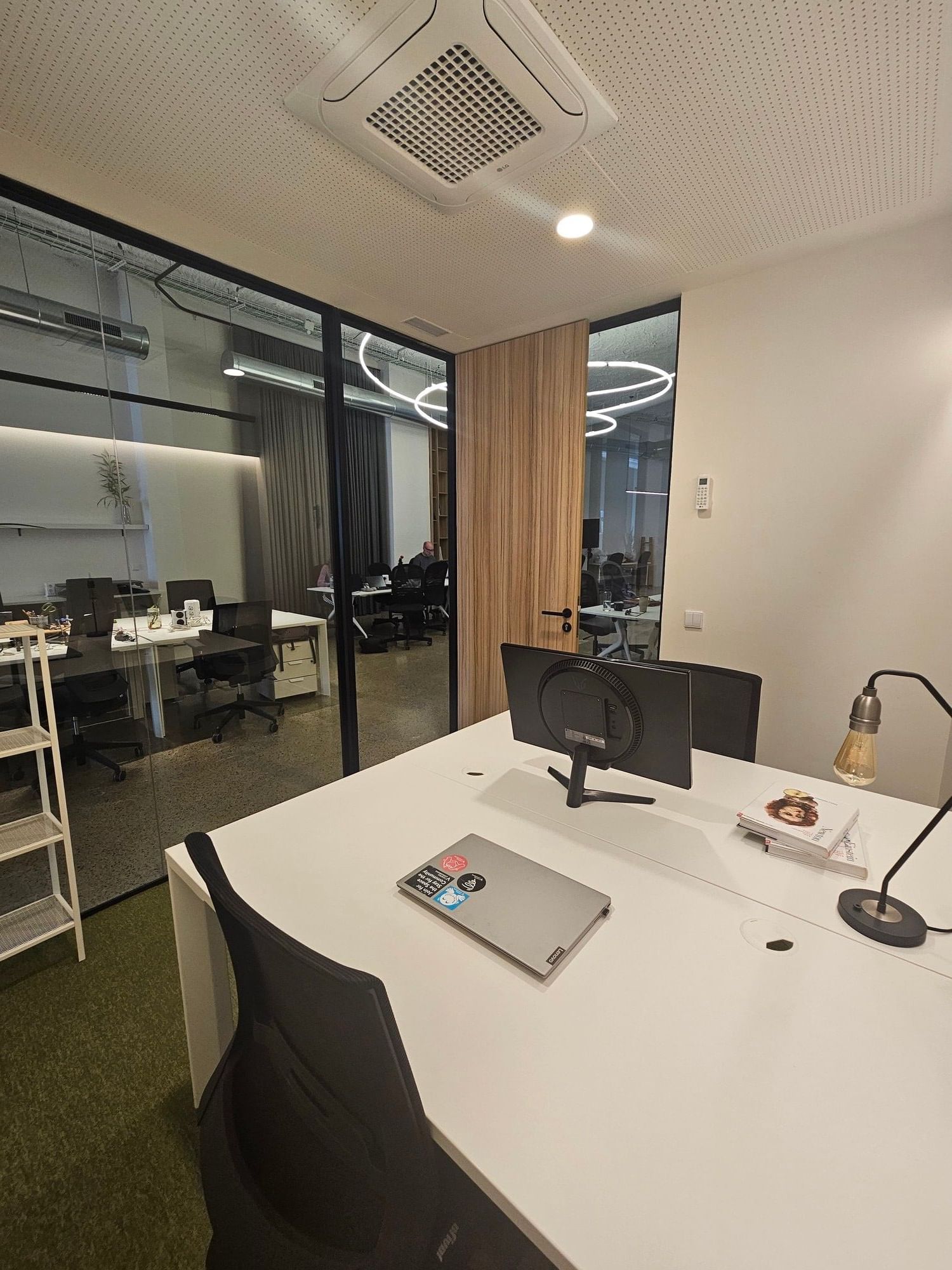 Oficina Privada 2 personas — Vortex Ciencias | Coworking Valencia, Valencia