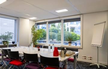 Salle de réunion 25m2 — Emergence Issy-les-Moulineaux, Issy-les-Moulineaux