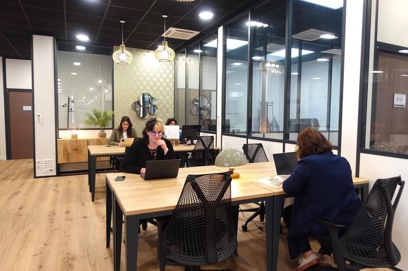Hot Desk — Mitwit Bordeaux République, Mérignac