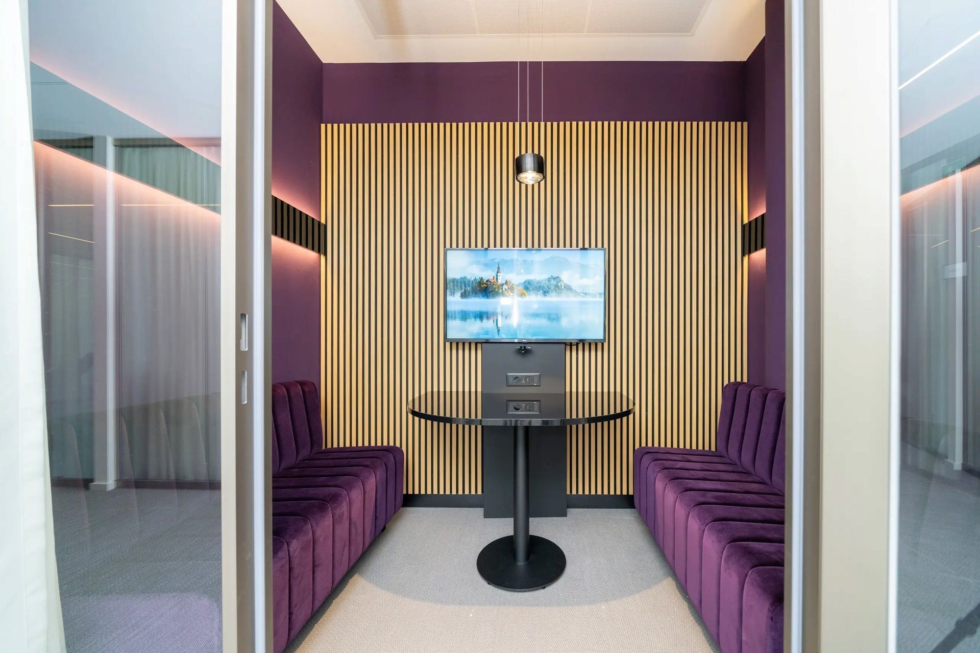 Besprechungsraum Digital Room — Satellite Office Stuttgart - K35, Sindelfingen