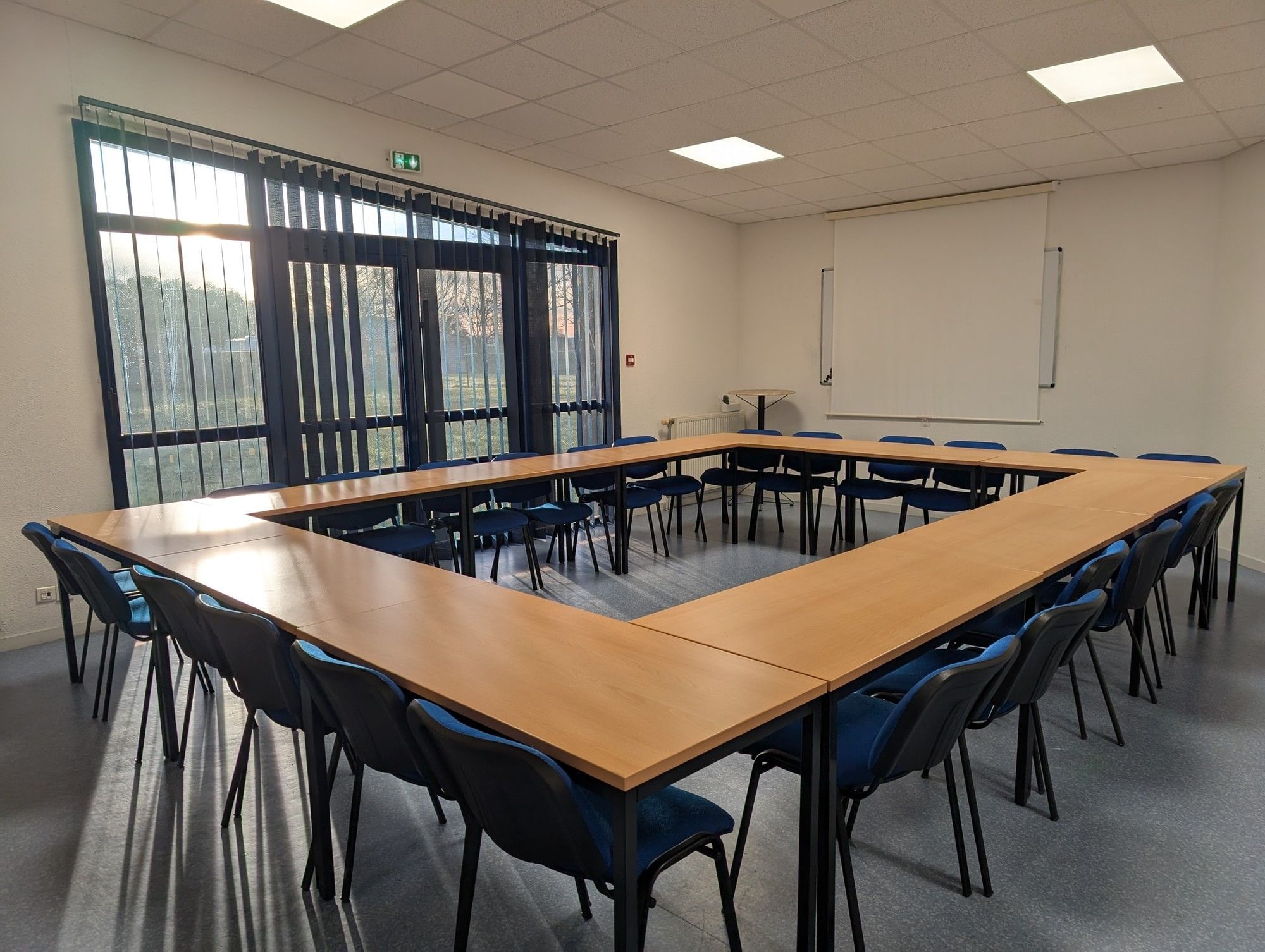 Salle de réunion 40 m² — Pol Avenir, Limoges