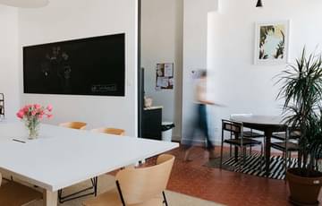Salle de réunion 6/10 personnes (-30% organisme de formation) — La Belle Place, Toulon