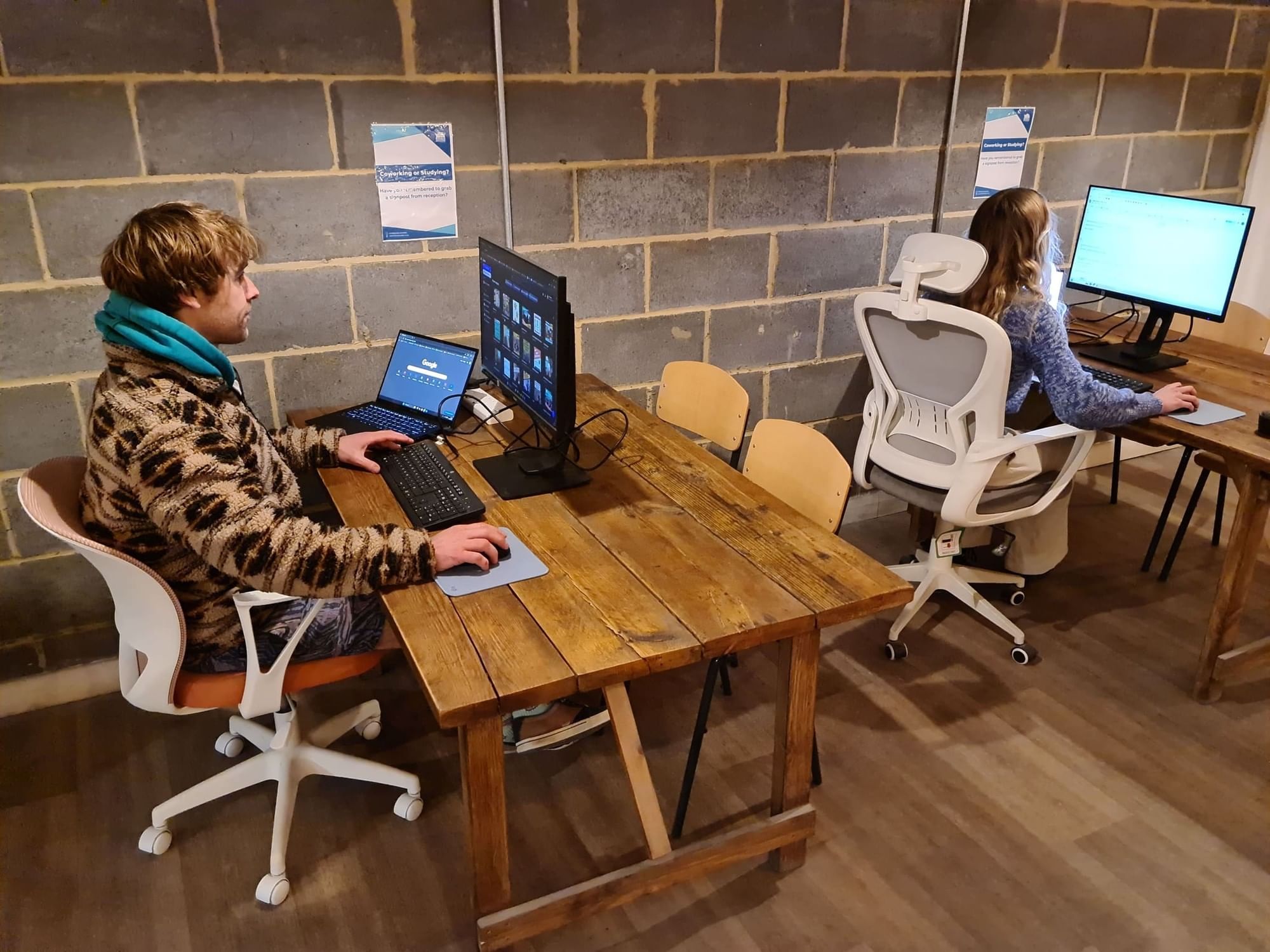 Hot Desk - Unlimited Time — Rhino Boulder Climbing Gym, Bromley