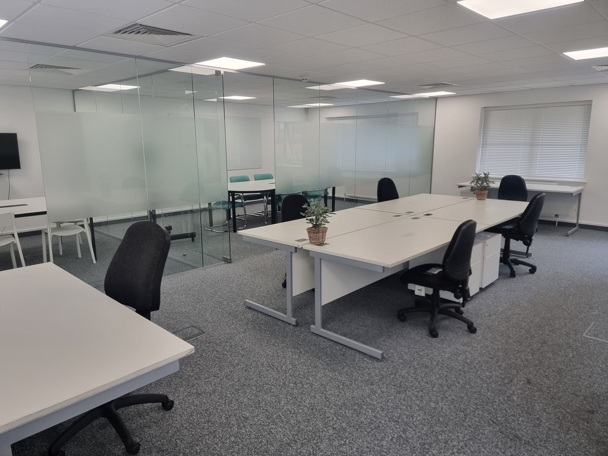 Private office for 8 persons — Wokingham Works, Reading