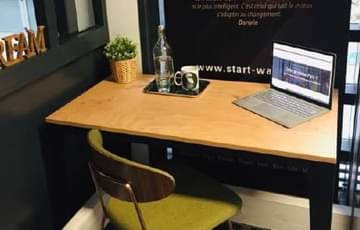 Phone Box Bureau — Mitwit Bastille Chemin Vert, Paris