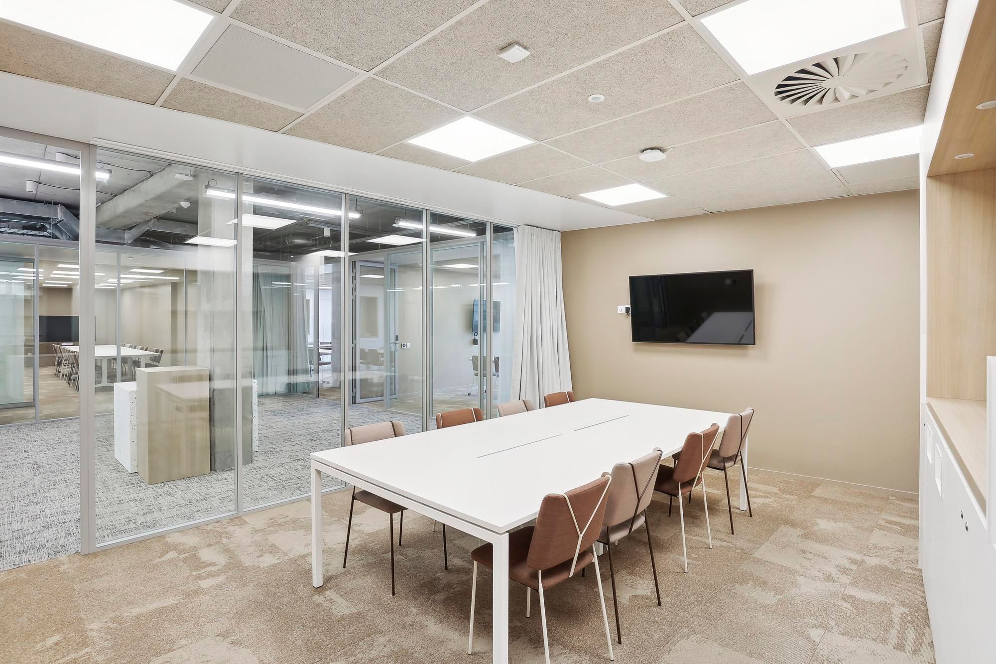 Salle Osmium — Newton Offices Croisé Laroche, Kortrijk