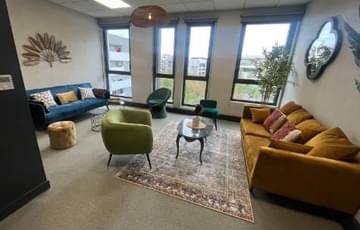 Accès coworking nomade — Bureaux & Co Aix en Provence Crossroad, Aix-en-Provence