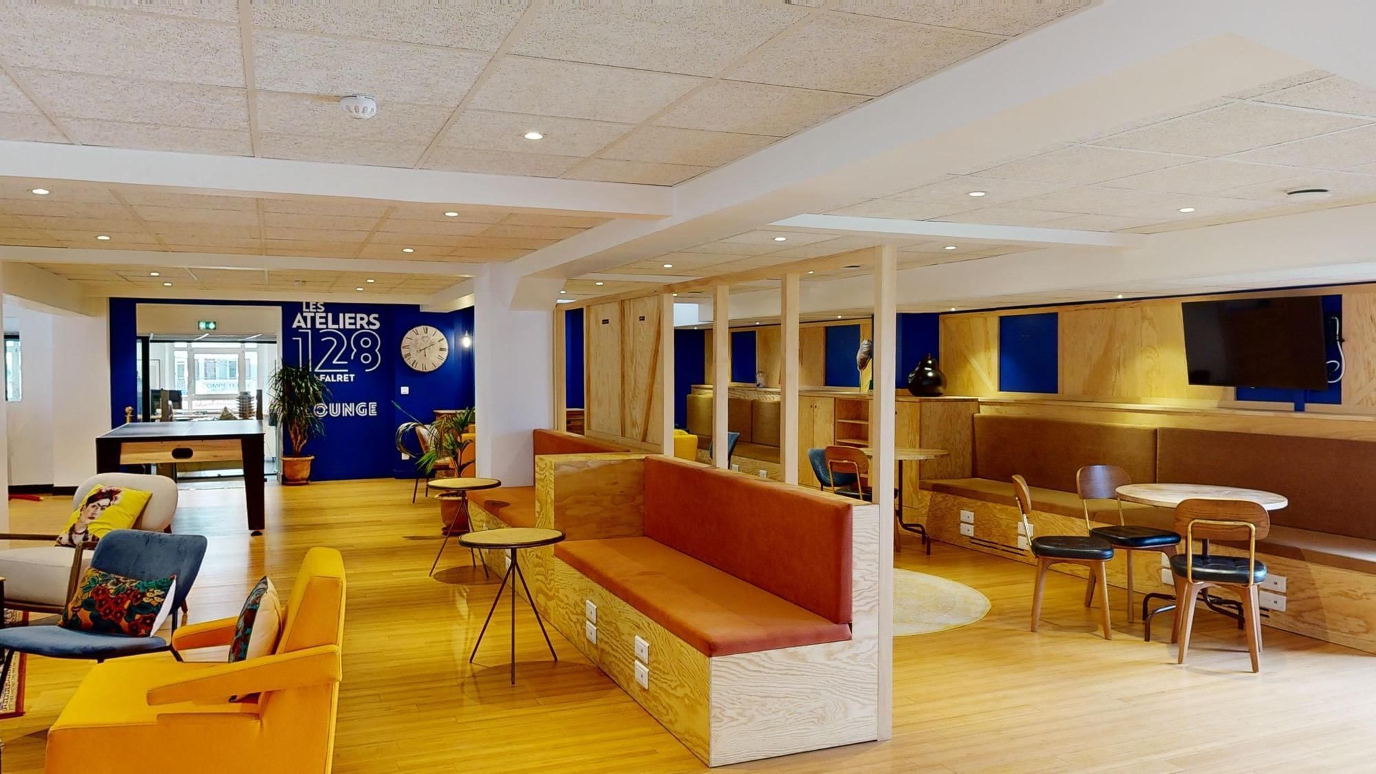 Poste de travail — Les Ateliers 128, Tremblay-en-France