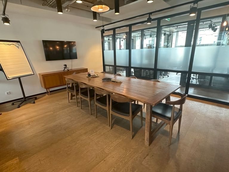 Meeting Room M12 — Mindspace Friedrichstraße, Berlin