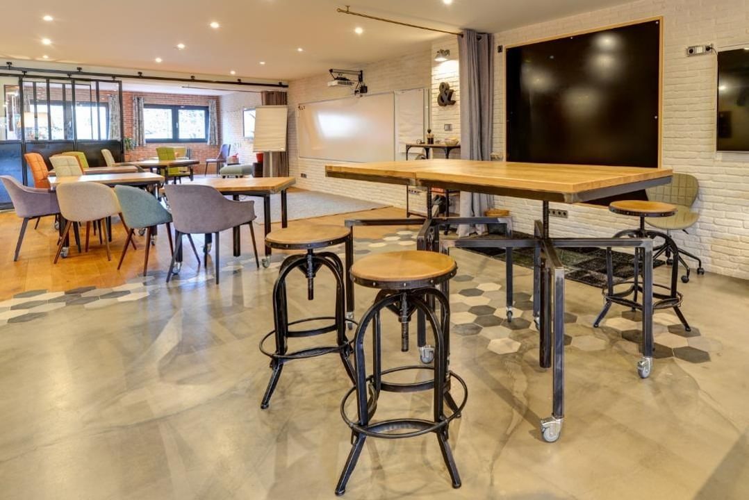 Salle de réunion 1 — La Filature, Bièvres