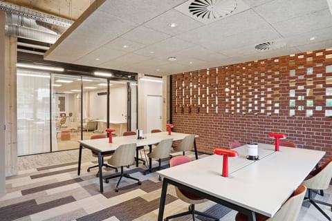 Coworking day pass — Newton Offices Croisé Laroche, Marcq-en-Barœul