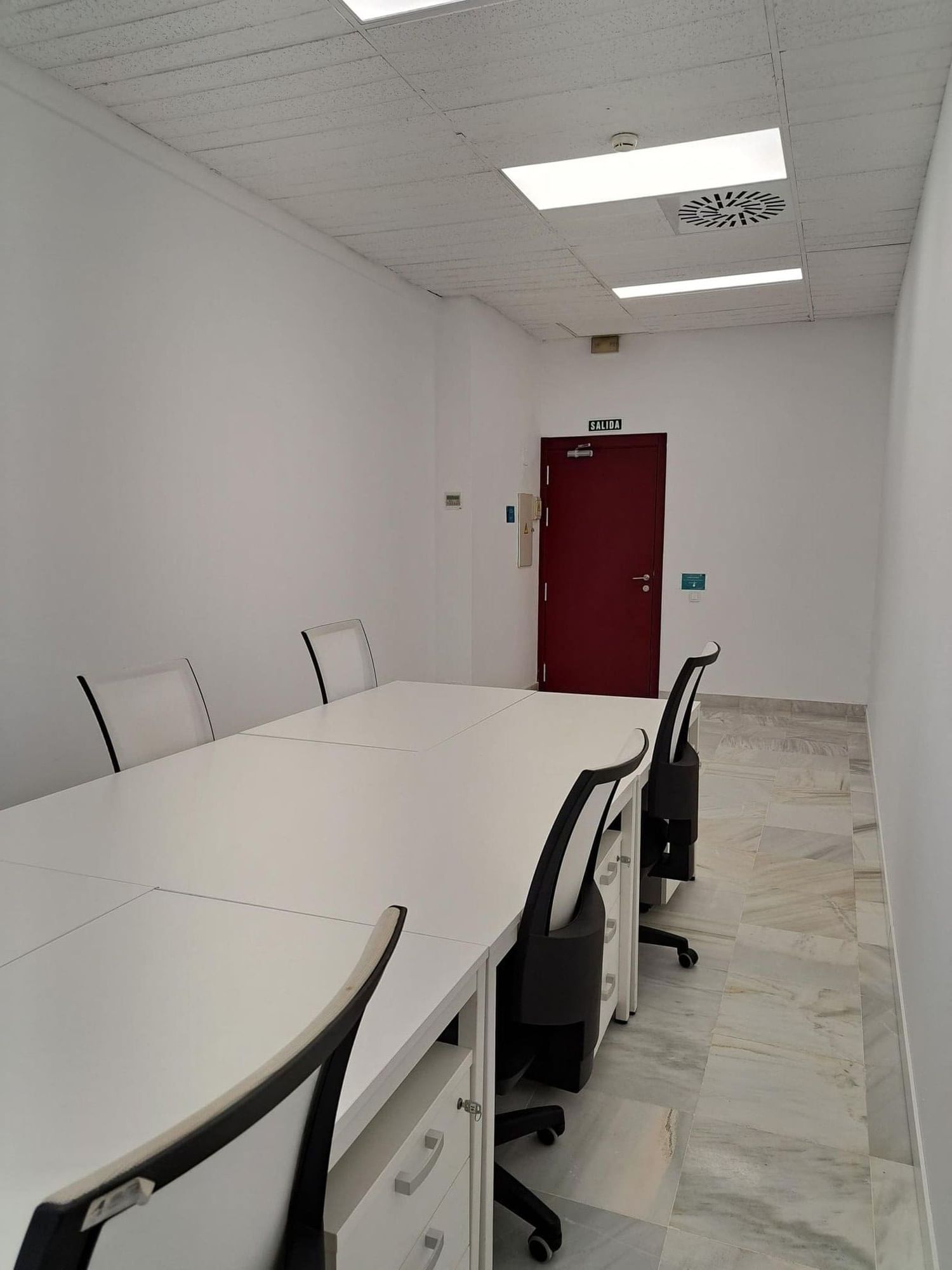 Oficina Privada 6 personas — Inn Offices Nervion Sevilla, Seville