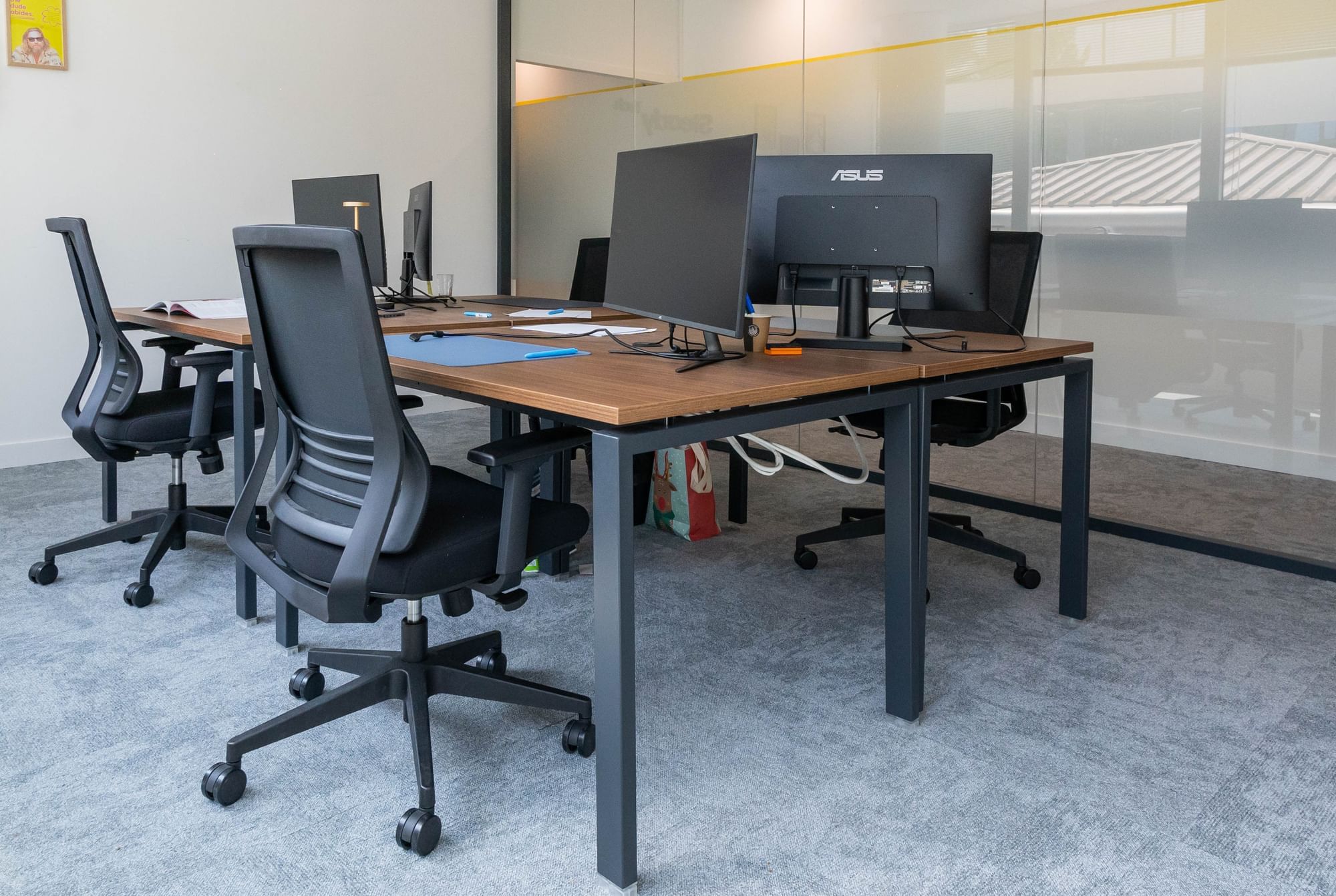 Bureau Privé - 3/4 postes de travail — Sundesk Biot, Nice