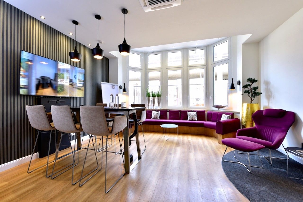 Besprechungsraum Catwalk — Satellite Office Düsseldorf - Königsallee, Ratingen