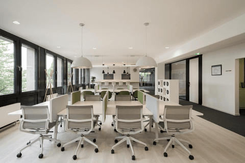 Coworking day pass — Regus BERTRANGE, ATRIUM BUSINESS PARK, Bertrange