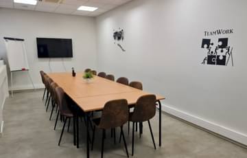 Salle SRM3-28 m2 — Scribes e-Tic Spaces, Mâcon
