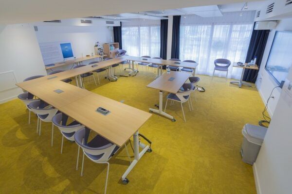Salle de séminaire — Le 9 Coworking, La Rochelle