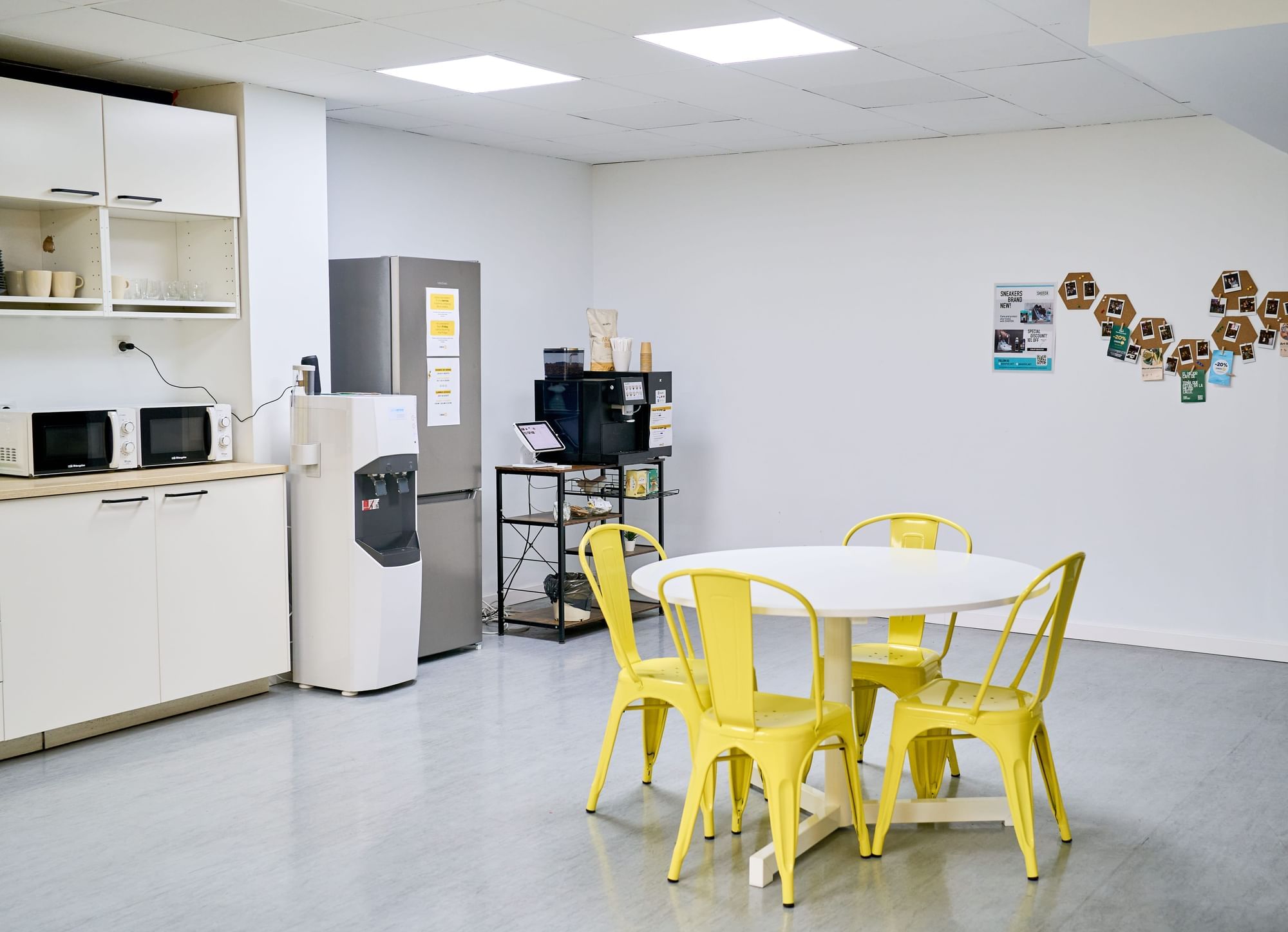 Sala de Reunion Calpe — CoWork Up Puerta del Mar, Valencia
