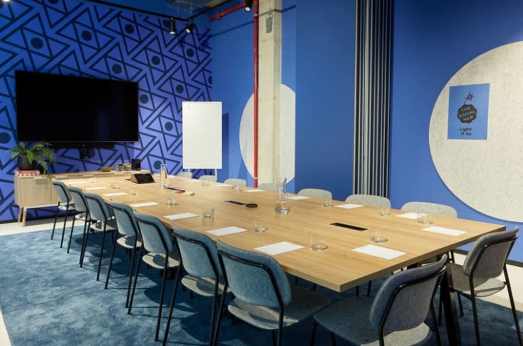 Sala de reuniones 2 — The Social Hub Coworking, Terrassa