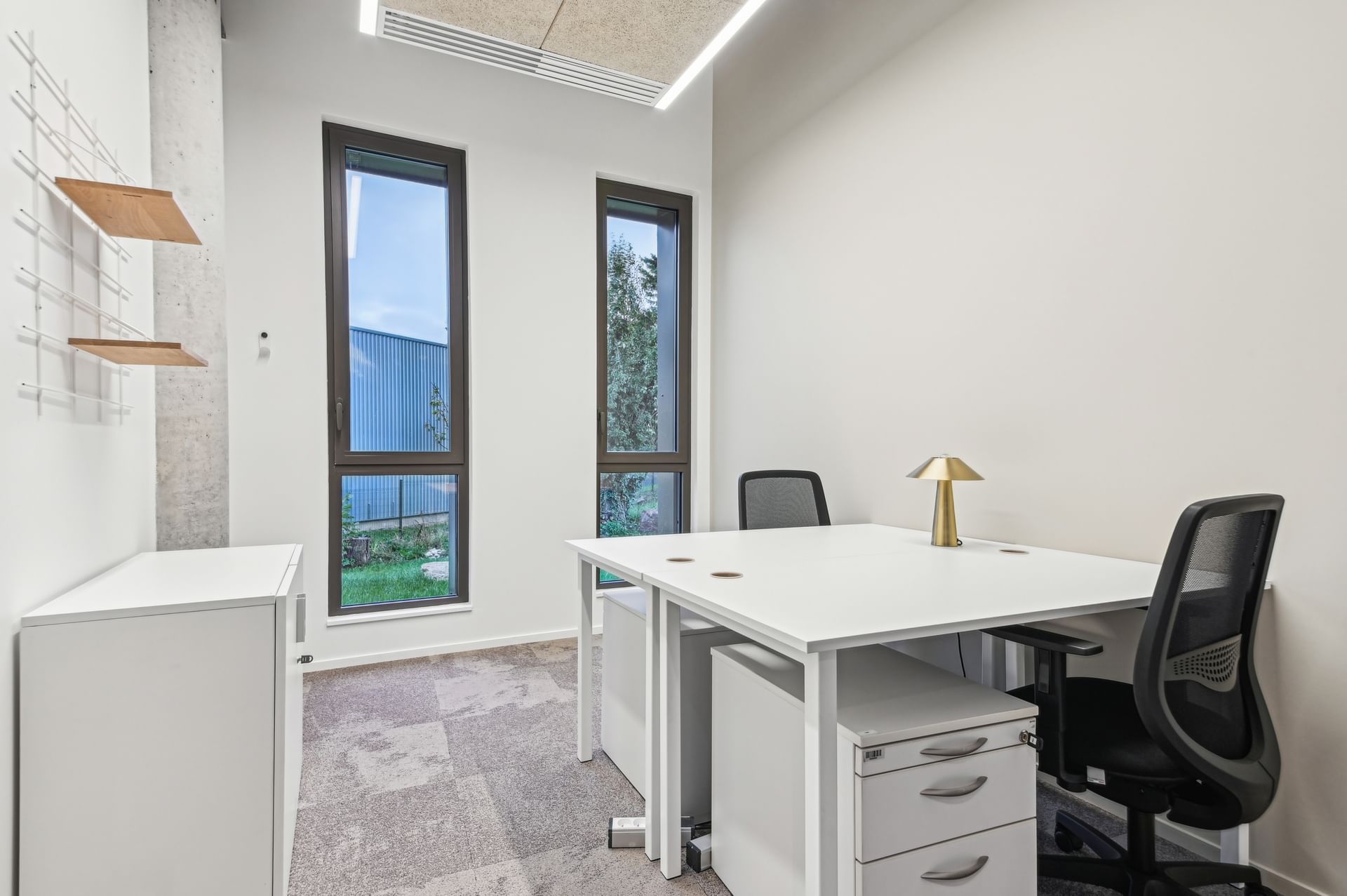 Accès Bureau privatif 1 personne — Newton Offices Lime, Dardilly